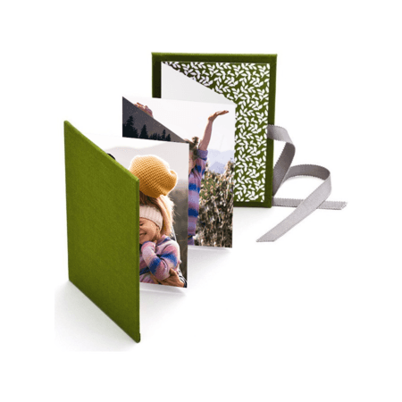 3.5 x 5" - 8 Photos, Green